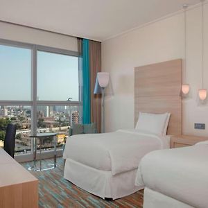 Habitación Premium con 2 Camas Individuales